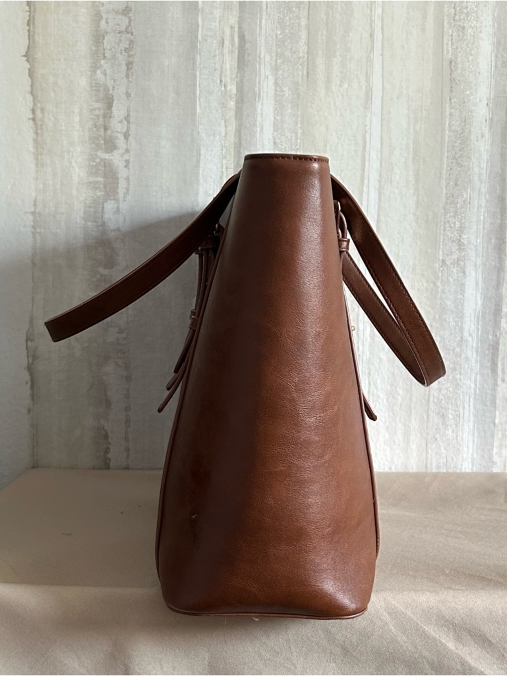 Lovevook Classic Brown Tote Bag - Picture 4 of 8